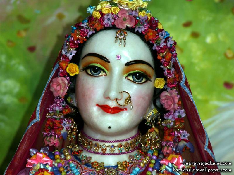 Sri Radha Close up Wallpaper (024)