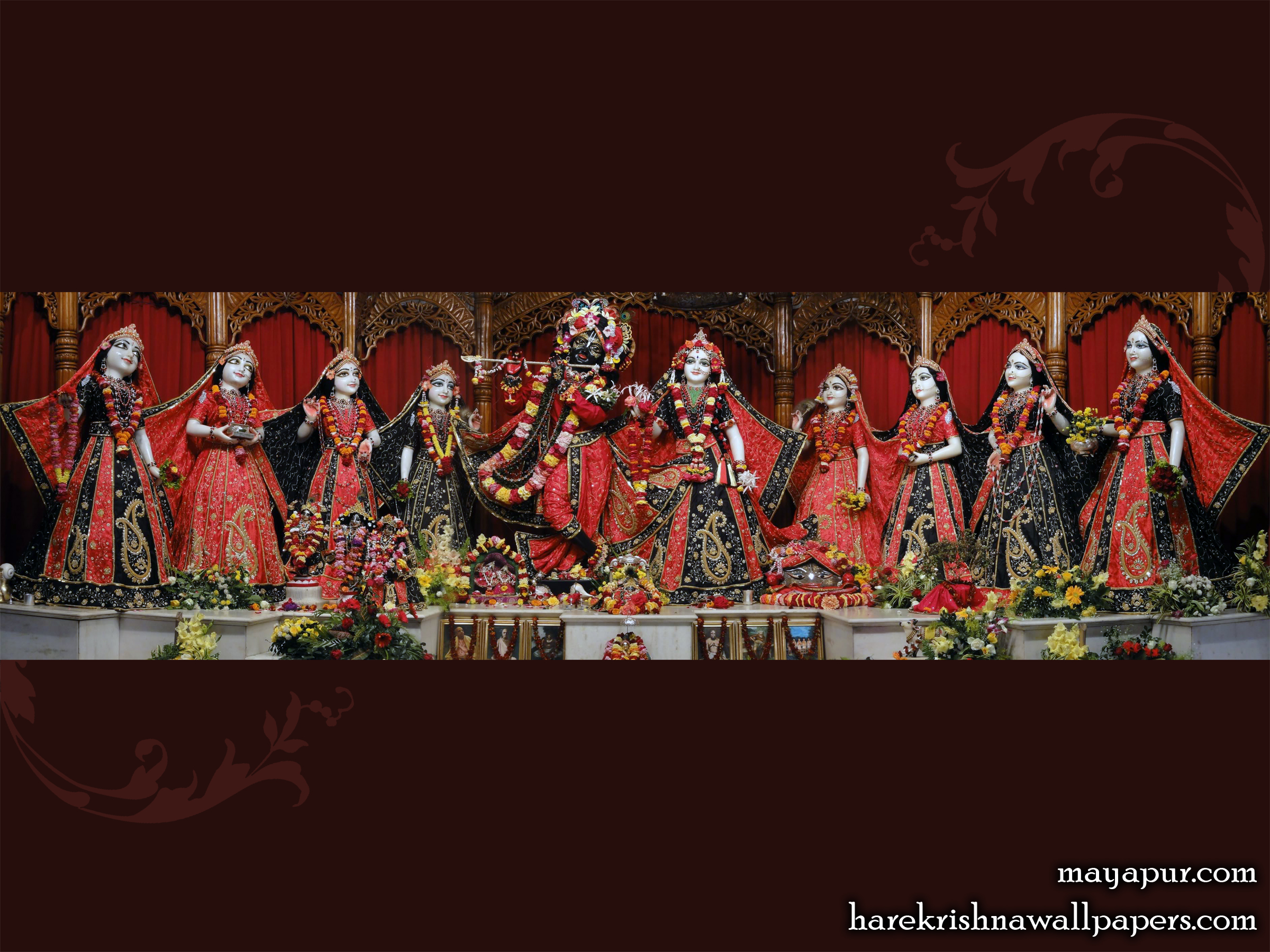 Sri Radha Madhava with Asta Sakhi Wallpaper (007) Size 2400x1800 Download