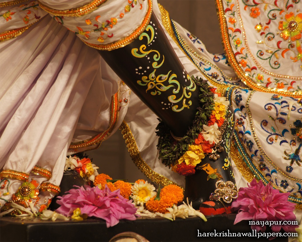 Sri Madhava Feet Wallpaper (008) Size 1280x1024 Download