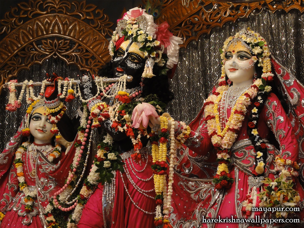 Sri Radha Madhava Close up Wallpaper (008) Size 1280x960 Download