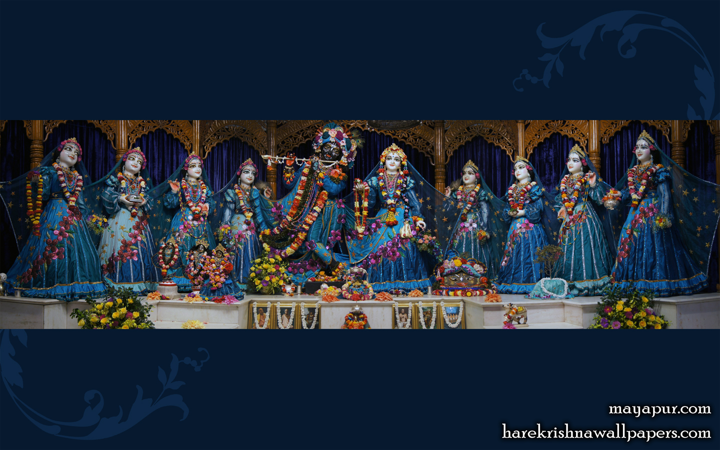 Sri Radha Madhava with Asta Sakhi Wallpaper (009) Size 1440x900 Download
