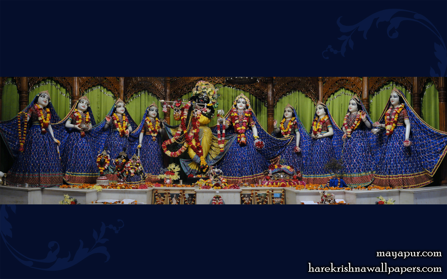 Sri Radha Madhava with Asta Sakhi Wallpaper (010) Size 1440x900 Download