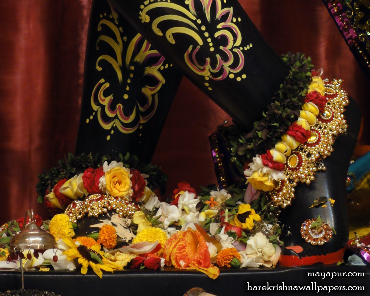 Sri Madhava Feet Wallpaper (017) Size 1280x1024 Download