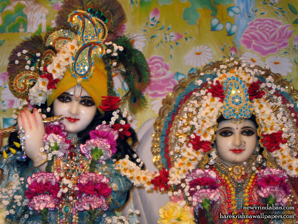 Sri Sri Radha Vrindavana Chandra Close up Wallpaper (001) Size 1152x864 Download