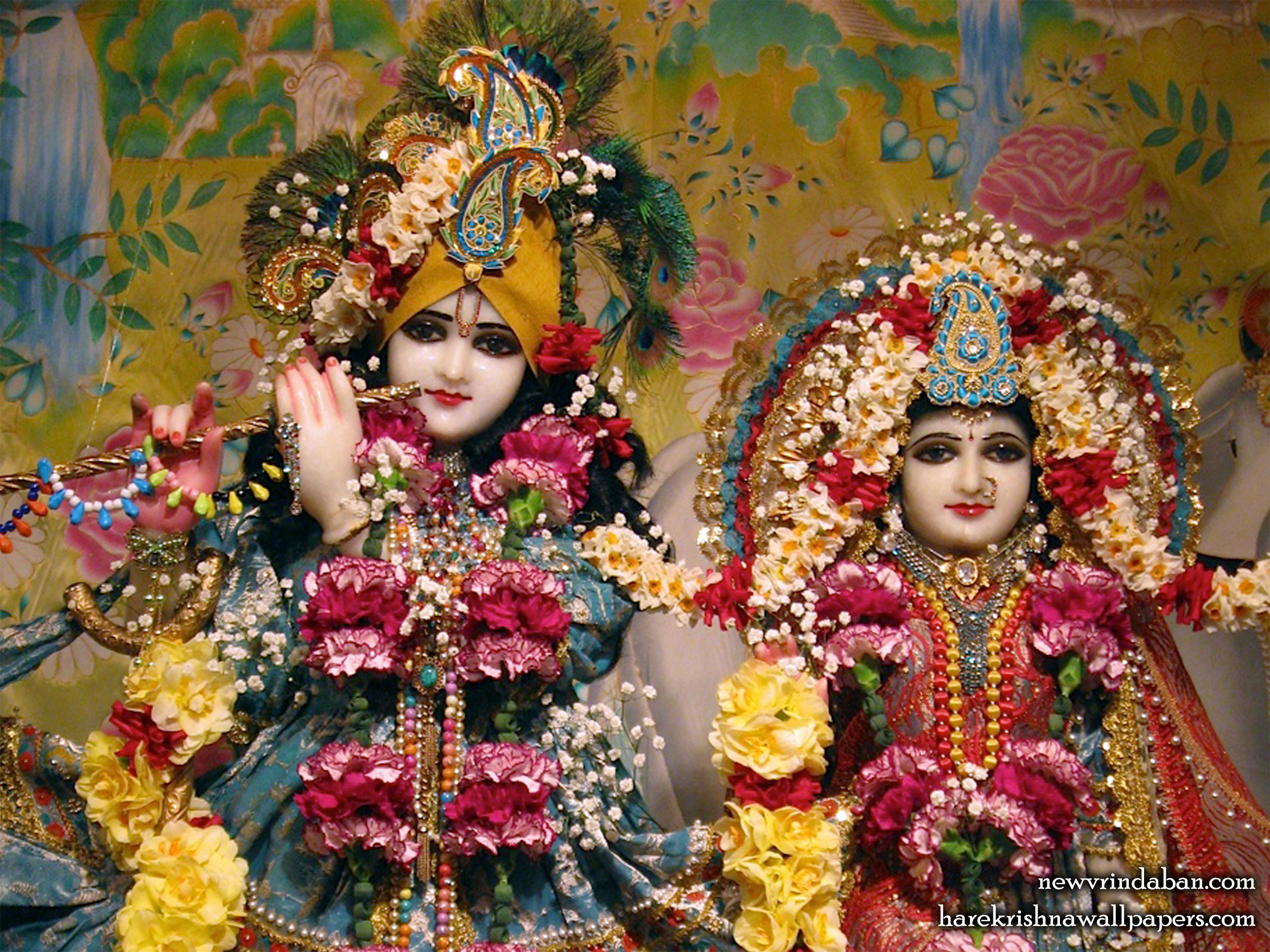 Sri Sri Radha Vrindavana Chandra Close up Wallpaper (002) Size 2400x1800 Download