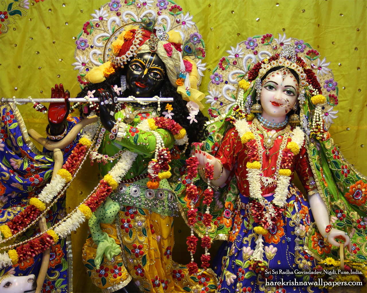 Sri Sri Radha Govind Close up Wallpaper (008) Size 1280x1024 Download