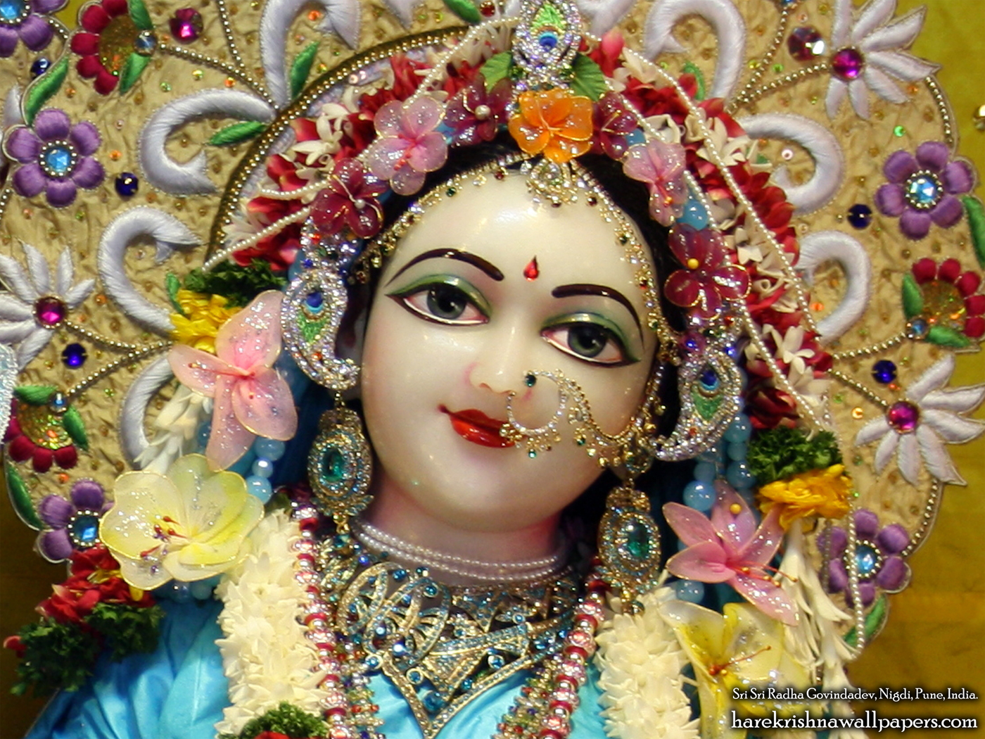 Sri Radha Close up Wallpaper (010) Size 1400x1050 Download