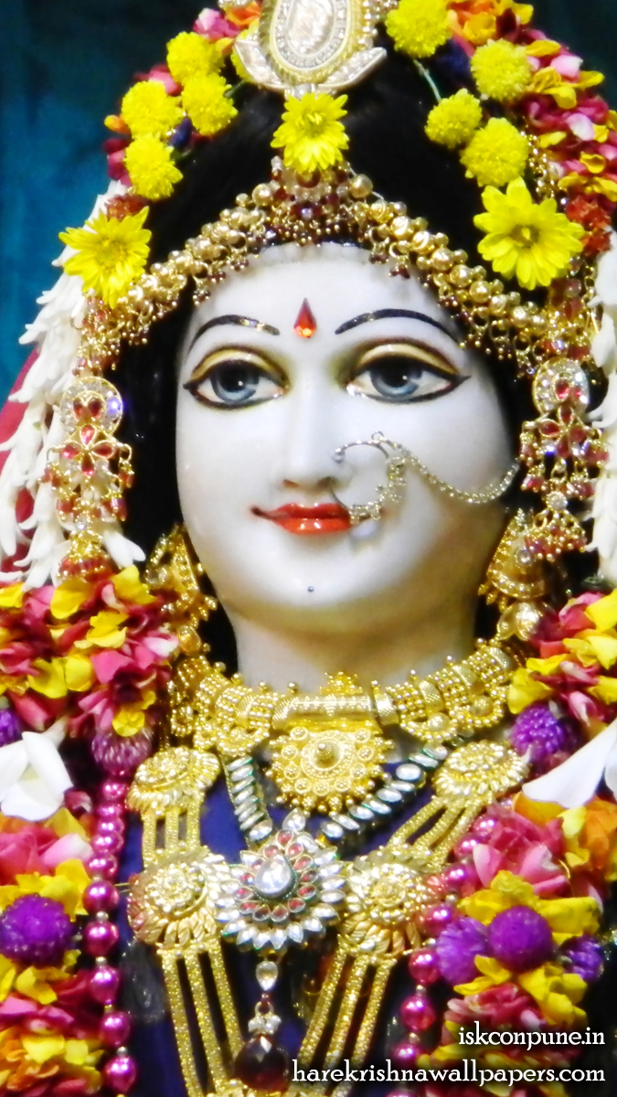 Sri Radha Close up Wallpaper (007) Size 675x1200 Download