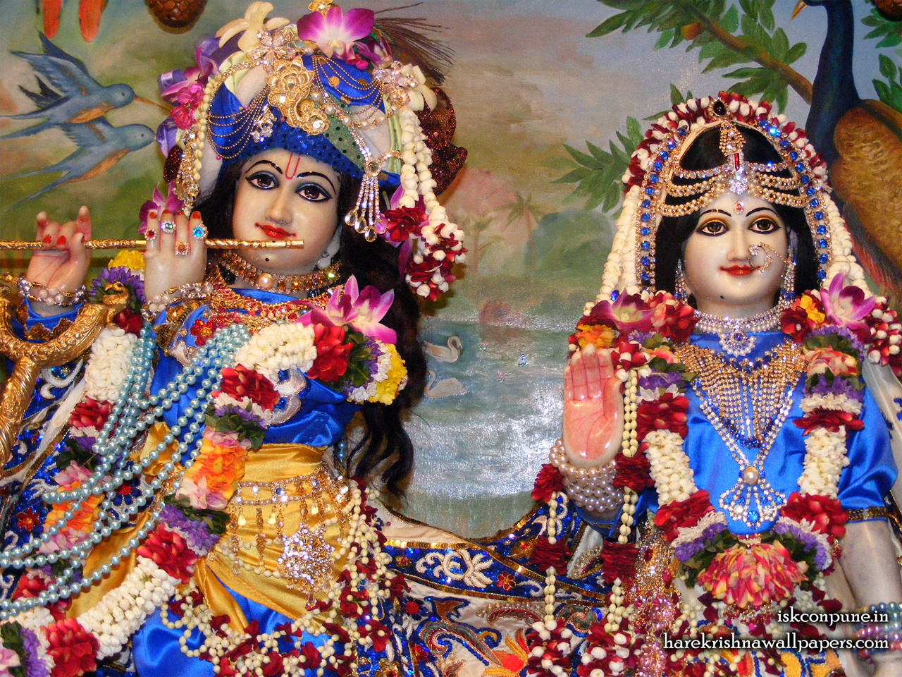 Sri Sri Radha Kunjabihari Close up Wallpaper (010) Size 1280x960 Download