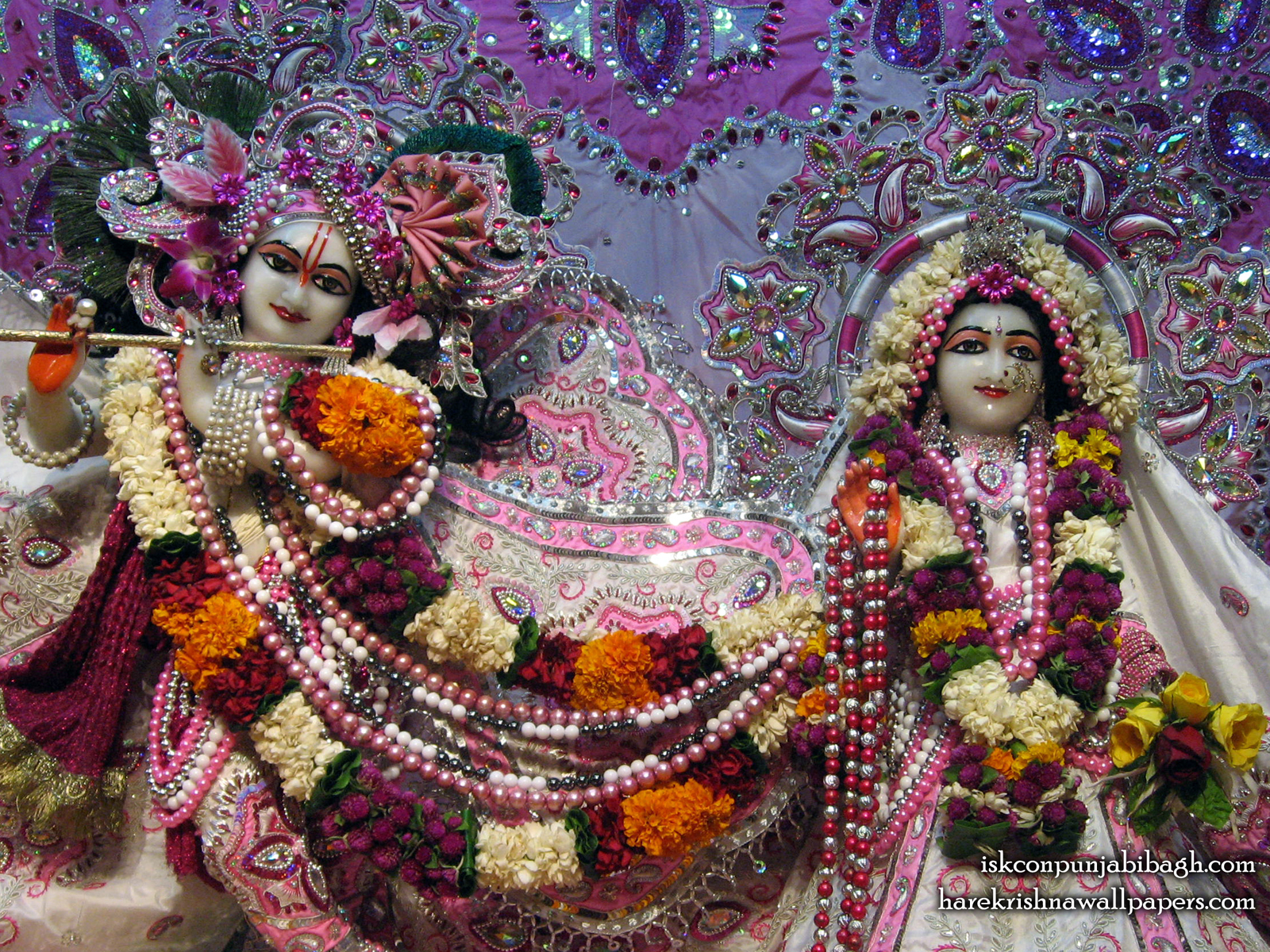 Sri Sri Radha Radhikaraman Close up Wallpaper (003) Size1600x1200 Download