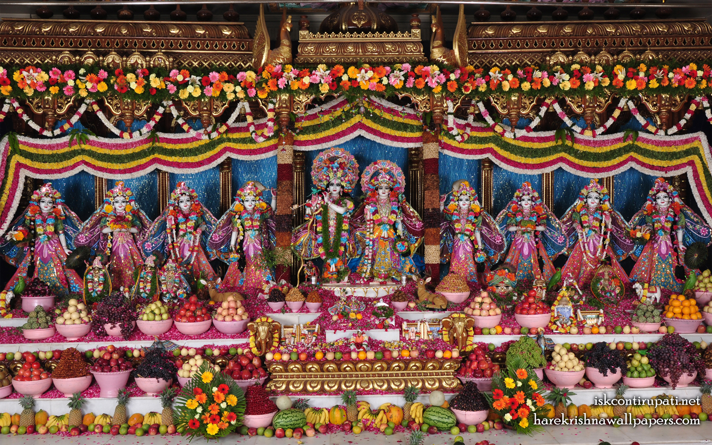 Sri Sri Radha Govinda with Ashtasakhi Wallpaper (001) Size 1440x900 Download