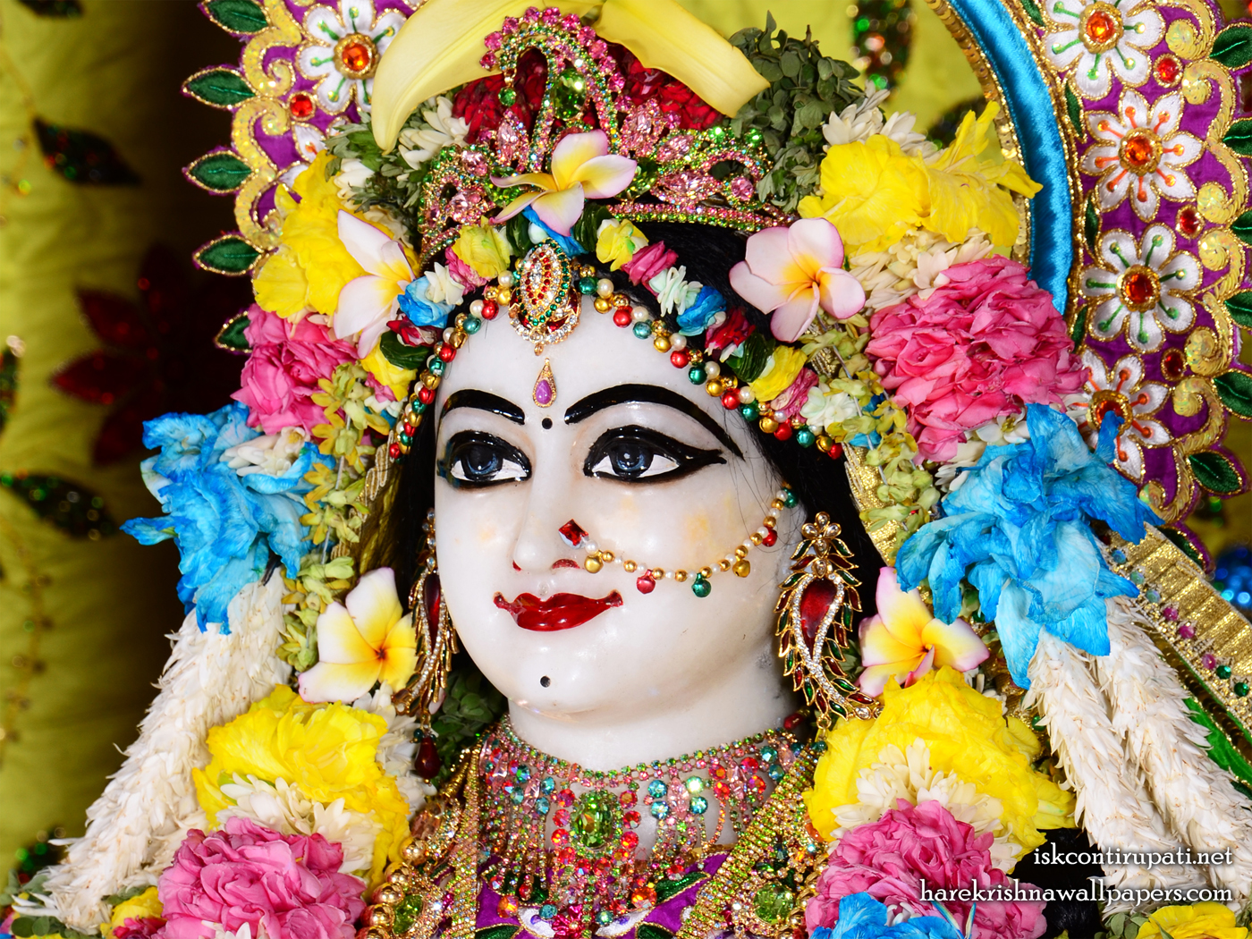 Sri Radha Close up Wallpaper (003) Size 1400x1050 Download