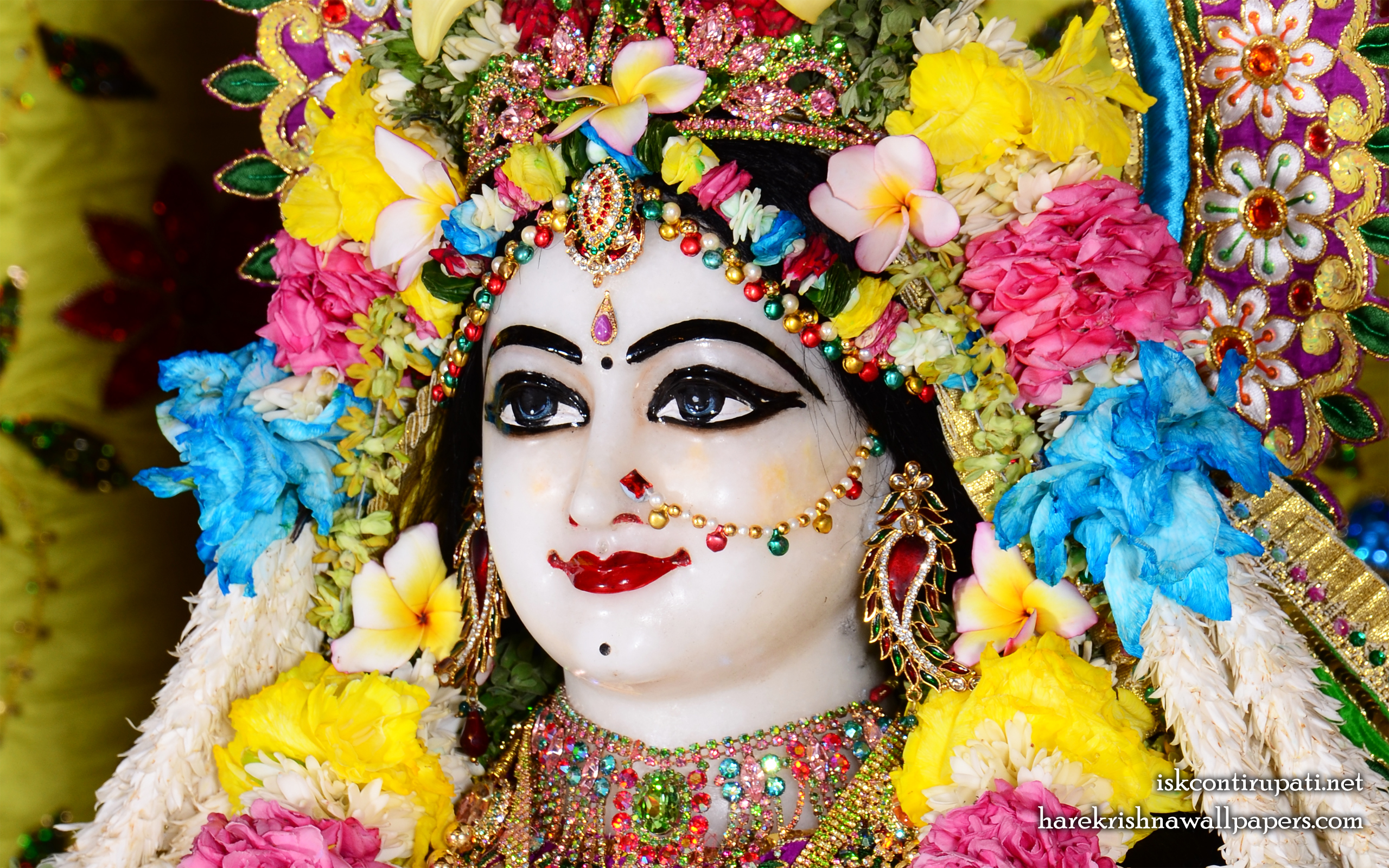 Sri Radha Close up Wallpaper (003) Size 2560x1600 Download