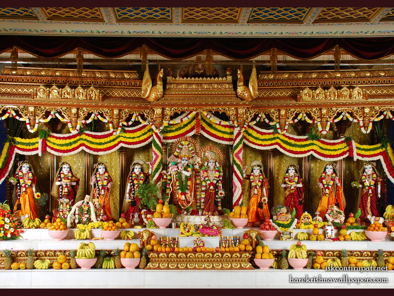 Sri Sri Radha Govinda with Ashtasakhi Wallpaper (005) Size1600x1200 Download