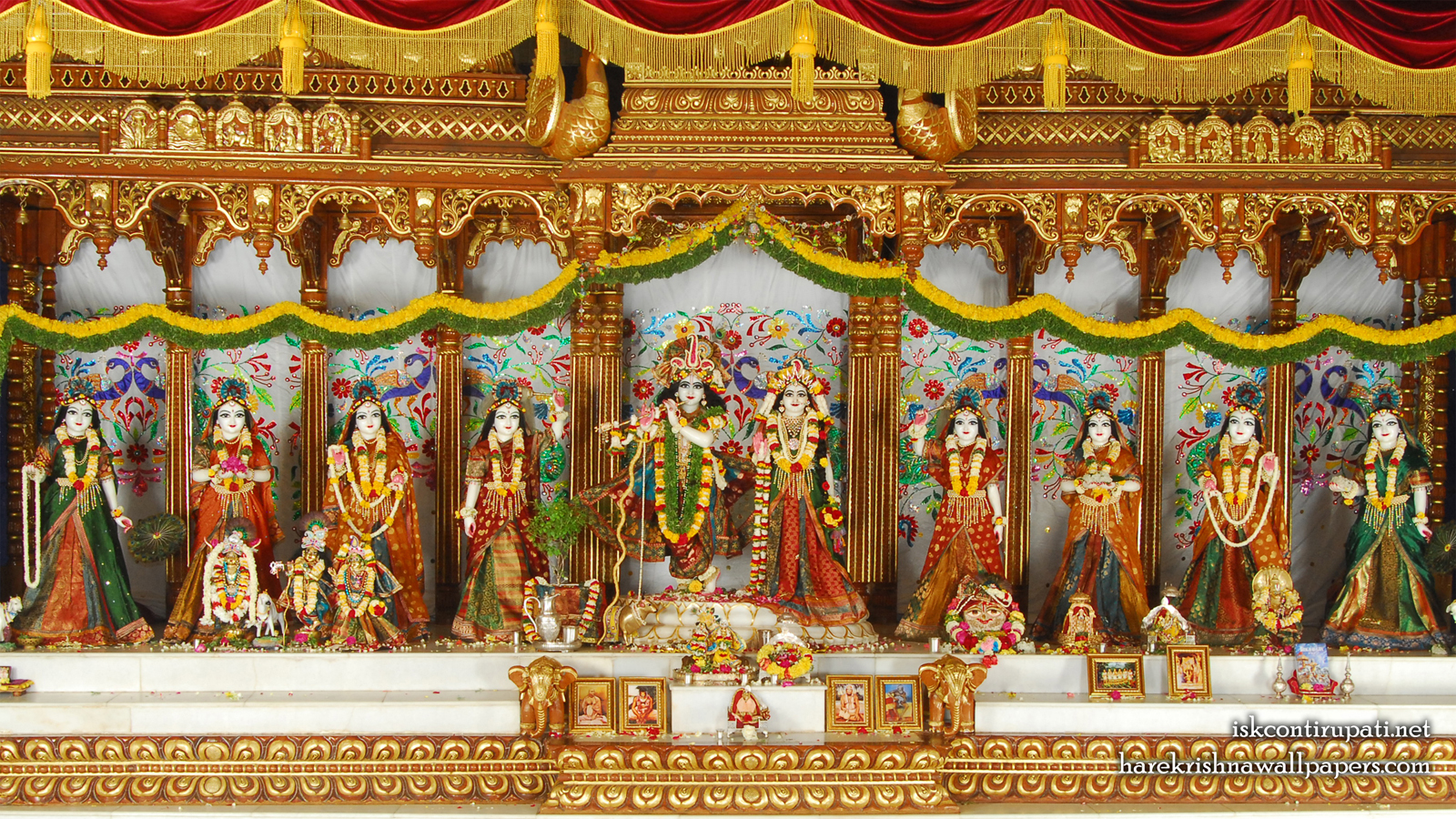 Sri Sri Radha Govinda with Ashtasakhi Wallpaper (006) Size 1600x900 Download