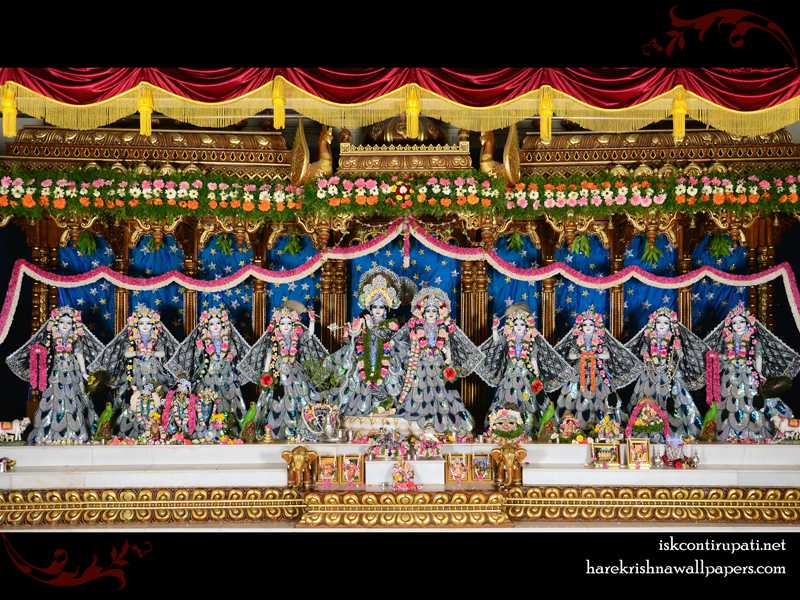 Sri Sri Radha Govinda with Ashtasakhi Wallpaper (010)