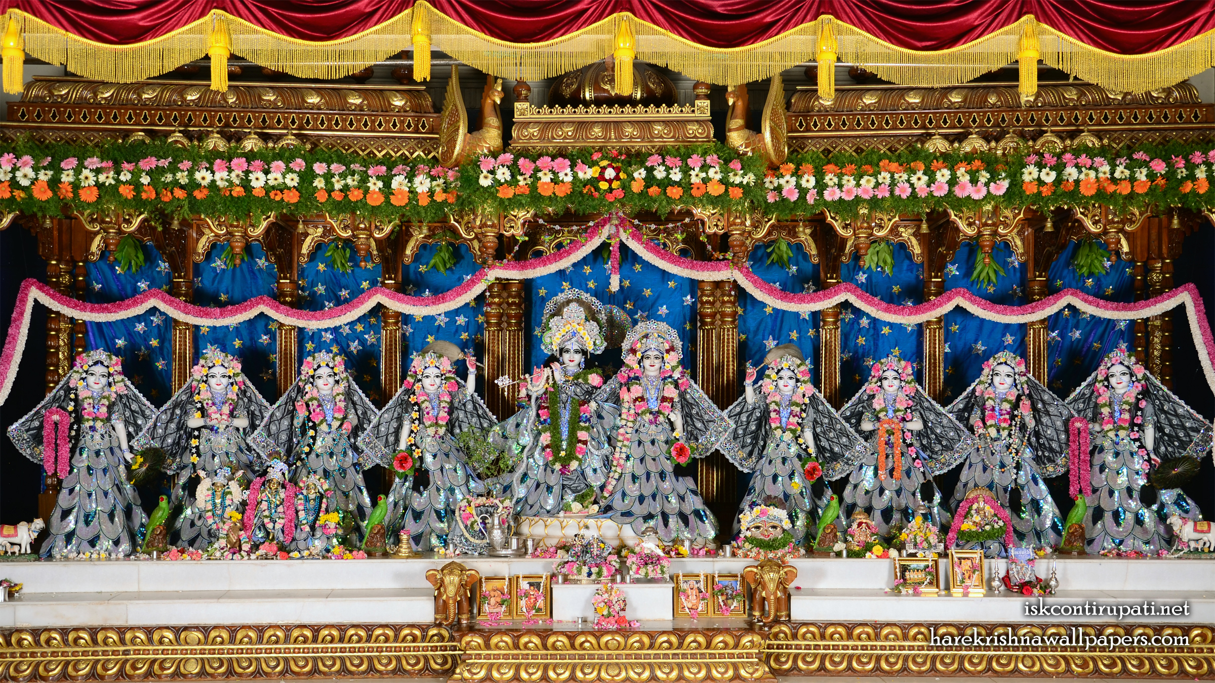 Sri Sri Radha Govinda with Ashtasakhi Wallpaper (010) Size 2400x1350 Download