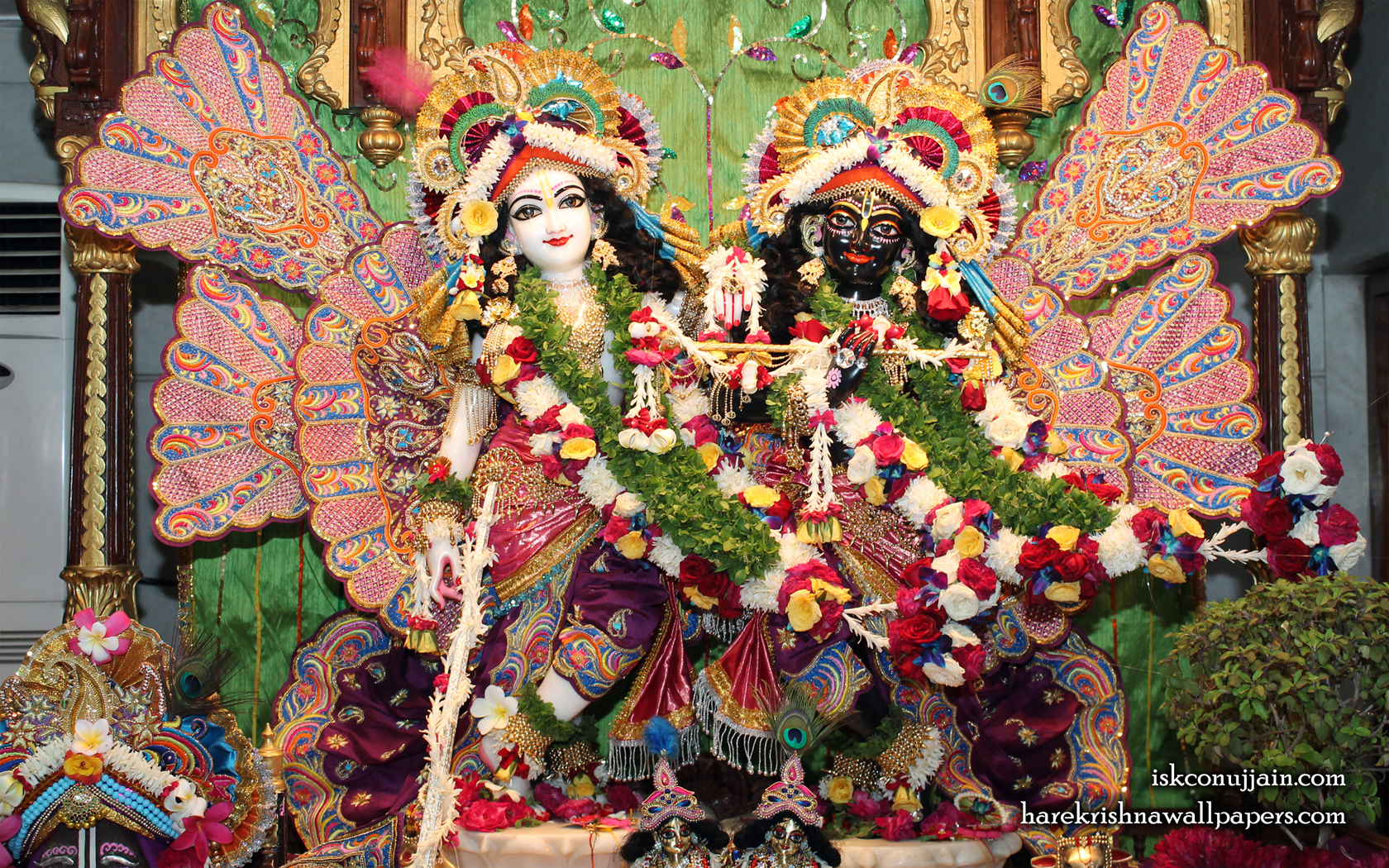 Sri Sri Krishna Balaram Wallpaper (012) Size 1680x1050 Download