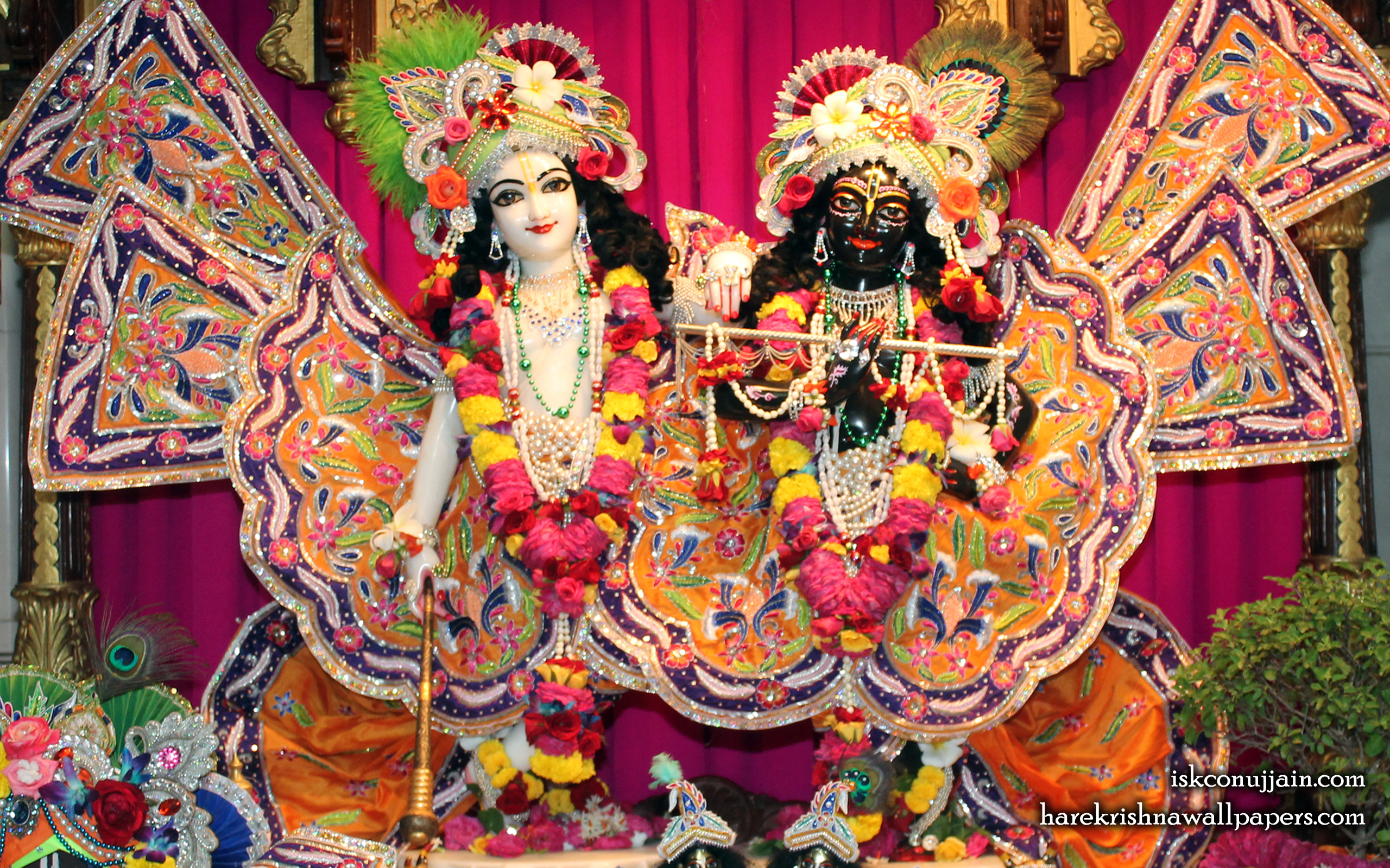 Sri Sri Krishna Balaram Wallpaper (013) Size 2560x1600 Download