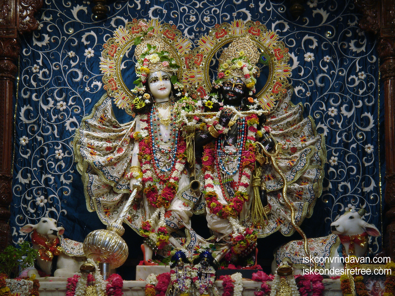 Sri Sri Krishna Balaram Wallpaper (022) Size 1280x960 Download
