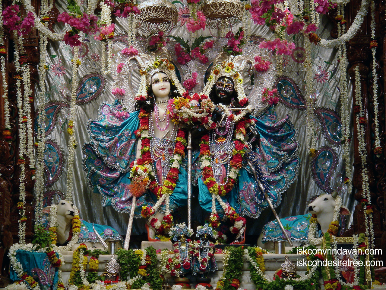 Sri Sri Krishna Balaram Wallpaper (032) Size 1280x960 Download