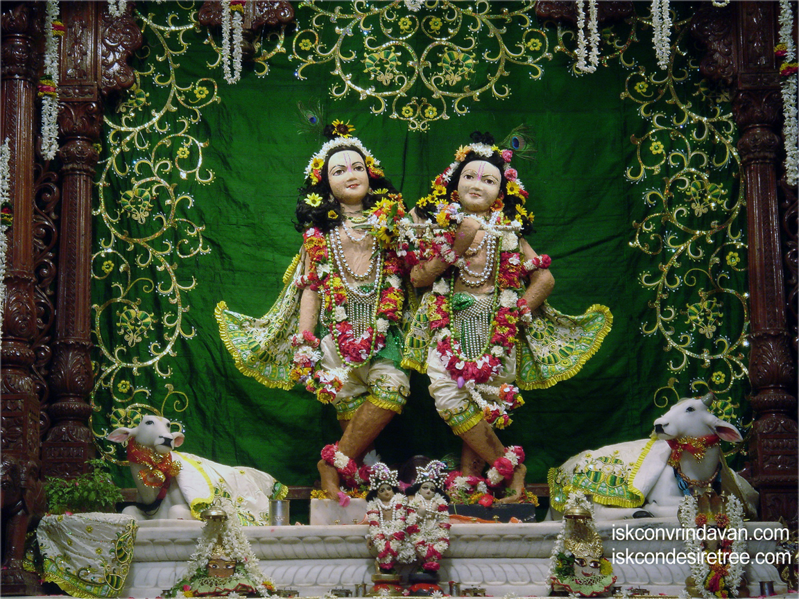 Sri Sri Krishna Balaram Wallpaper (061) Size 1152x864 Download